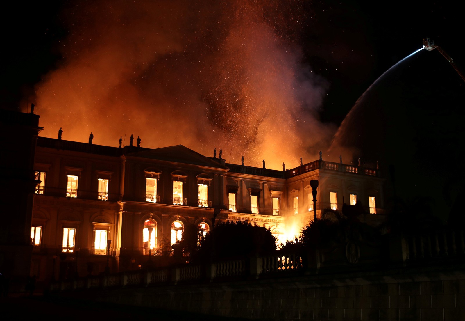 Imagem do Incêndio no Museu Nacional